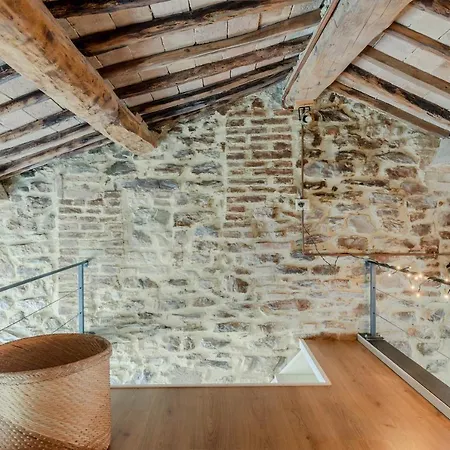 Appartement Charming Terrace House In The Heart Of *