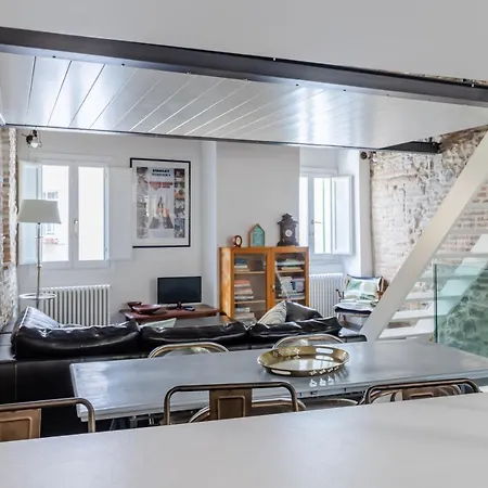 Charming Terrace House In The Heart Of Apartment